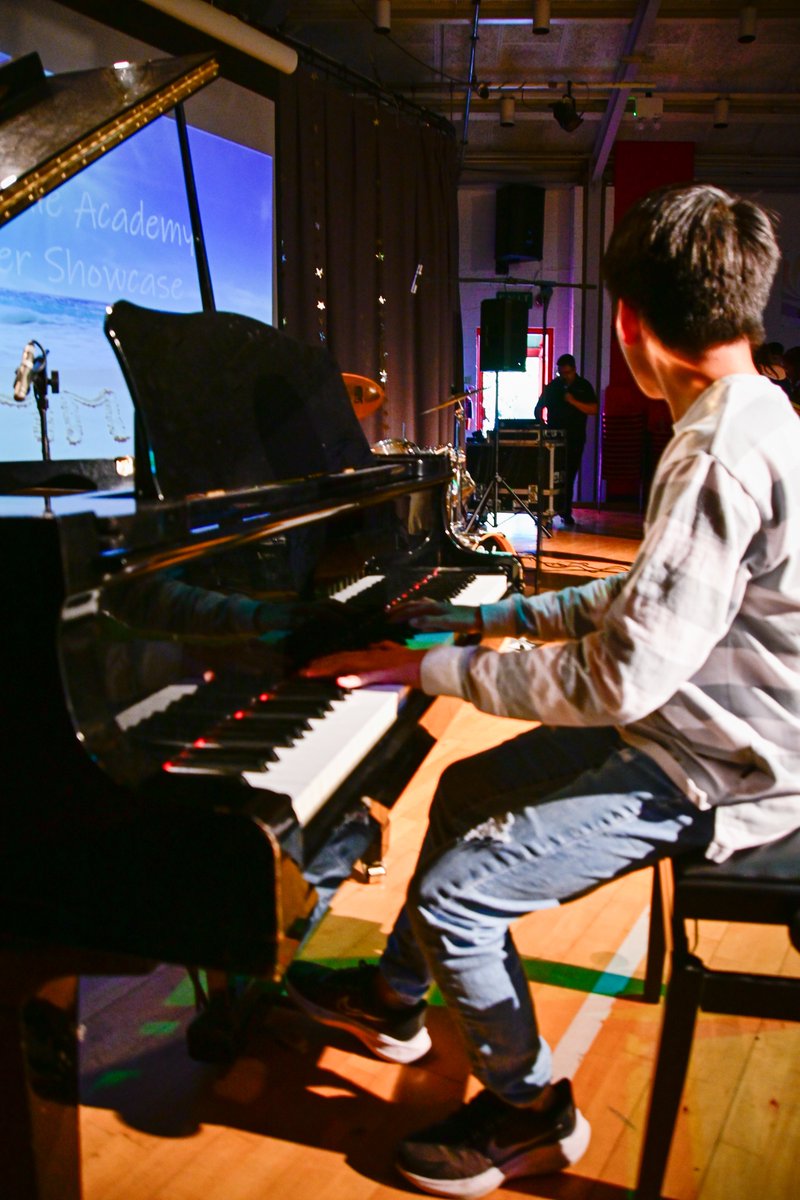 AVPerformingArt's tweet image. The sensational AV band pictured at the Summer Showcase. Photos taken by our student videographer MC. Keeping the arts alive 🌟 @AVPerformingArt @ArrowValeSchool