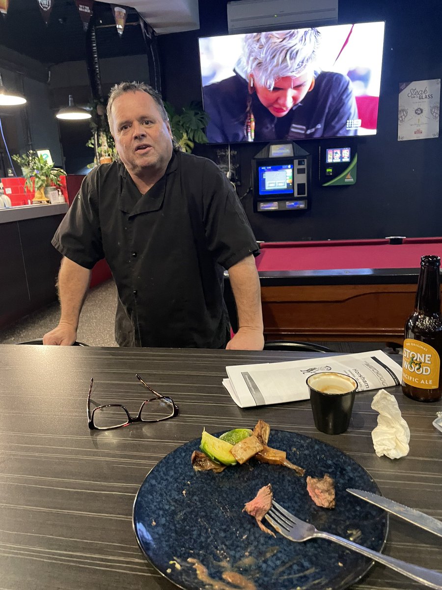 blu_boys's tweet photo. Ladies &amp; gentlemen I’ve just had the best steak in Australia &amp; NZ ranked number1 thanks to this great man #Batesy exchange hotel Horsham Monday Tuesday nights. If that’s what they call a Food Orgasm I just had one,goodnight I’m rolling over and going to sleep😂 https://t.co/1Qop5NtHTe