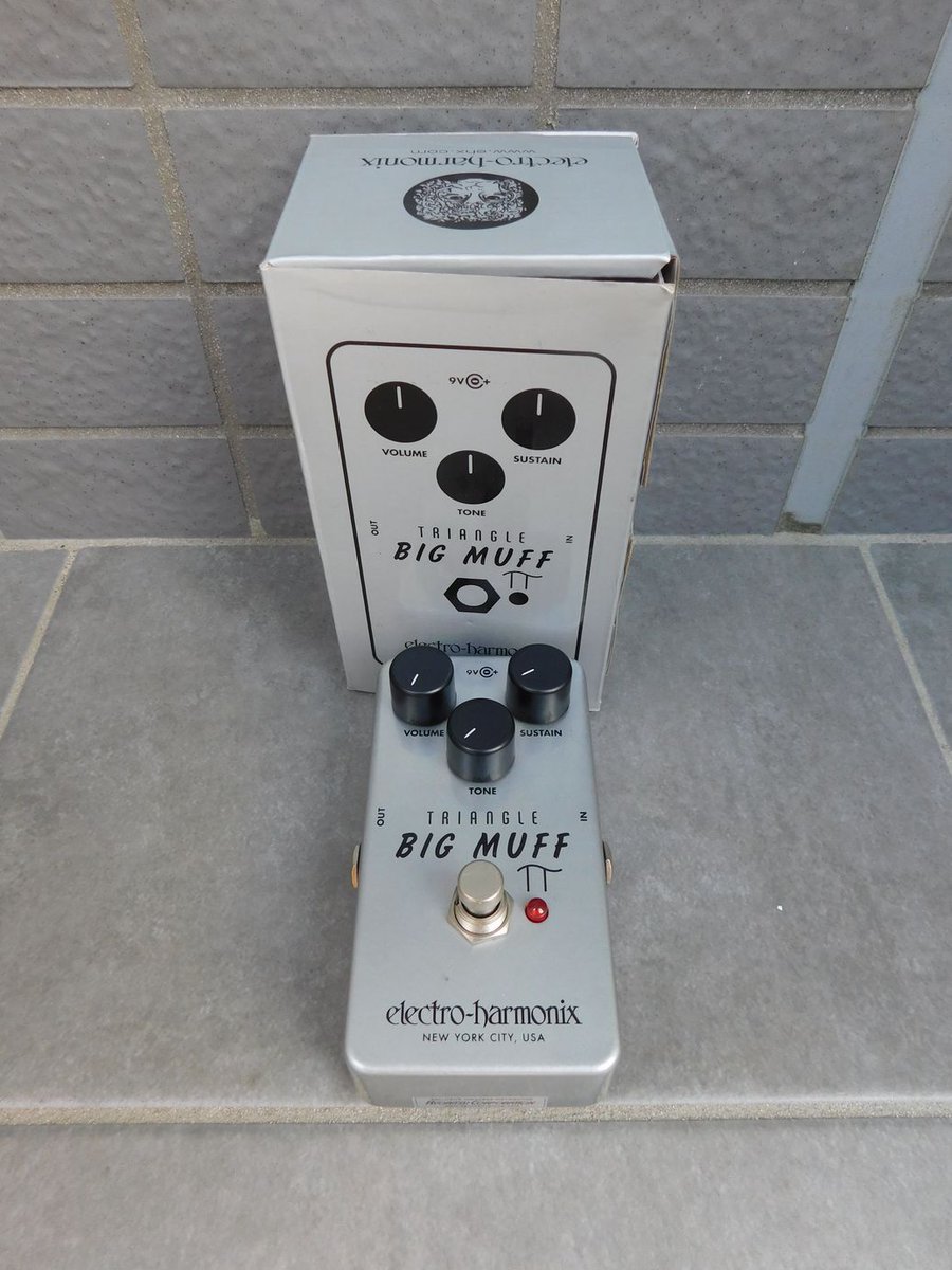 MARUYAHiroshima's tweet photo. 【中古】 ELECTRO-HARMONIX エレクトロハーモニックス TRIANGLE BIG MUFF
ディストーション/ファズ
通称Triangle Big Muffを復刻
★詳細はホームページで★
https://t.co/4UVBLLqIAH
#electroharmonix #エレハモ #trianglebigmuff #ビッグマフ #ディストーション #ファズ #マルヤ https://t.co/YqrZL1B3NE