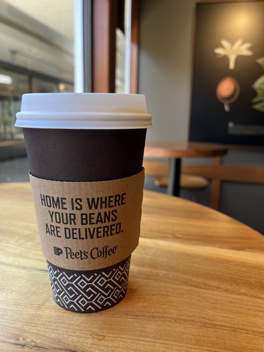 kumikumacchau's tweet image. ☕️🤤💕
#peetscoffee
#lattelove