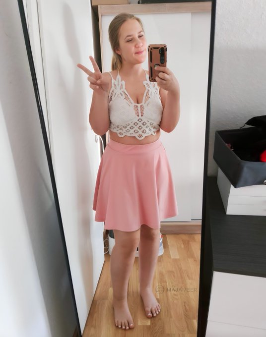 Do you like mirror selfies like this? 😋 https://t.co/WPh0JehVOv<a href="/tag/neuesprofilbild"class="tags"><span>#neuesprofilbild</span></a>