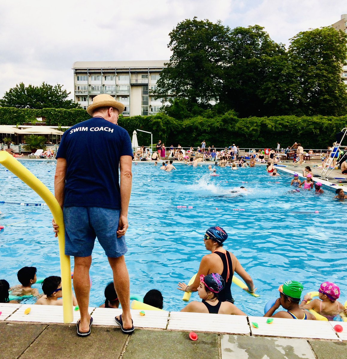StreamlineSwims's tweet photo. It’s world drowning prevention day.
Last week we worked with a local school teaching each child ‘float to live’ water survival technique. @Brockwell_Lido.  Please watch and share info and video below it could save a life.

https://t.co/Aa2fa2MD5e https://t.co/acgb68VE0Z