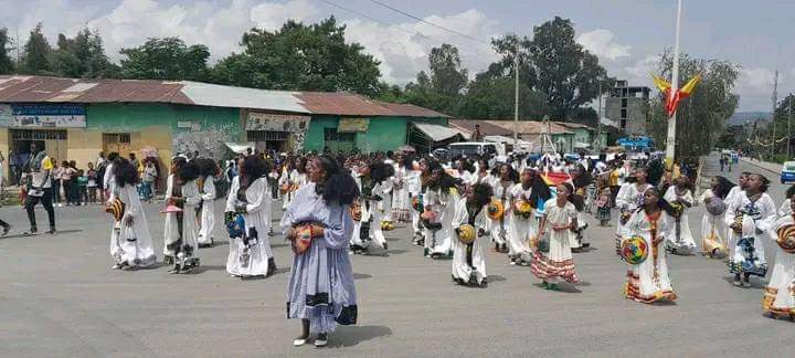 ZeruMulaw's tweet photo. ክብሪ ንጀጋኑና ዓድዋ ጀጋኑኣ ትቐበል ኣላ! 😊
 ሳላኹም እዩ እዚ ኩሉ ተረኺቡ የቕንየልና ጀጋኑና!!🙏 💛❤ https://t.co/W9r7HsH1UP