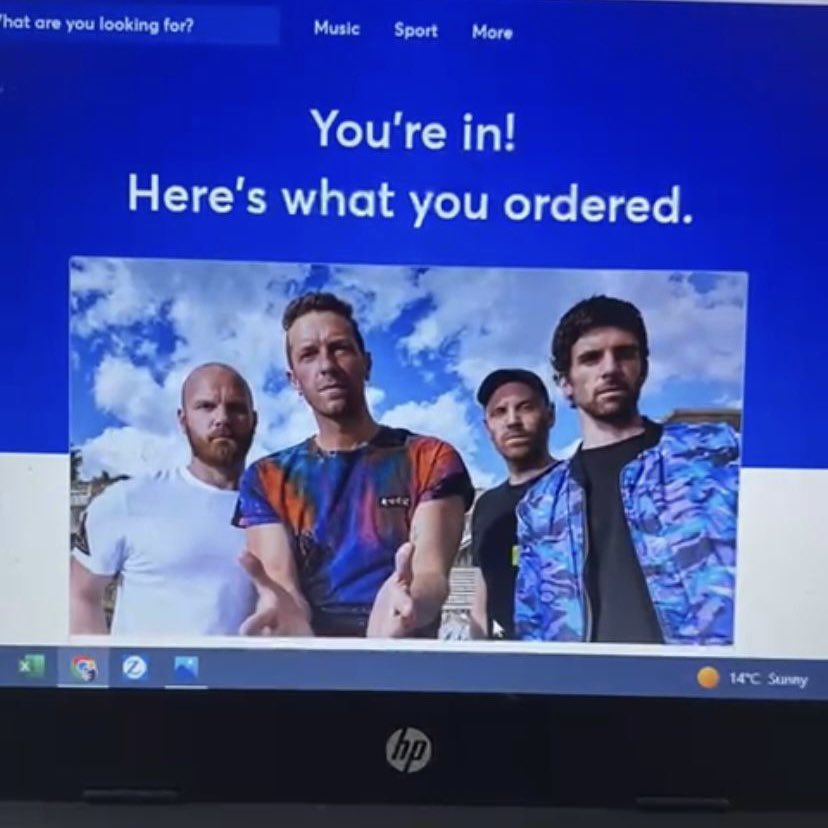Sure did ✅

<a href="/ElaineMCRyan/">Elaine</a> the legend! 🎟️🎟️

#Coldplay 😍