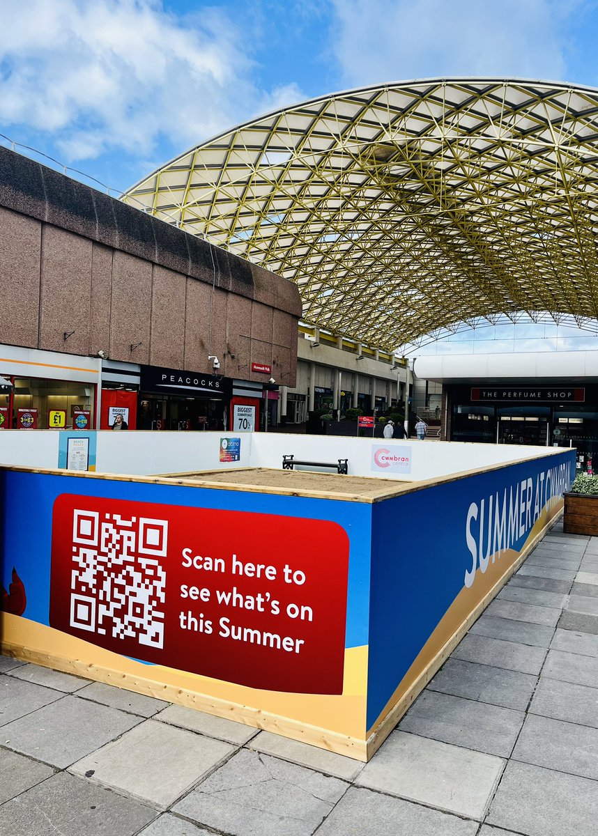 ottimodigital's tweet photo. Summer Beach Wrap! Full colour print onto high tack vinyl finished with a Matt laminate. Let’s hope for some sunny weather 😎🏝️ ☀️ #print #graphics #events #exhibitions #signs #cwmbranshopping #ottimo https://t.co/oidjaLz4Ys