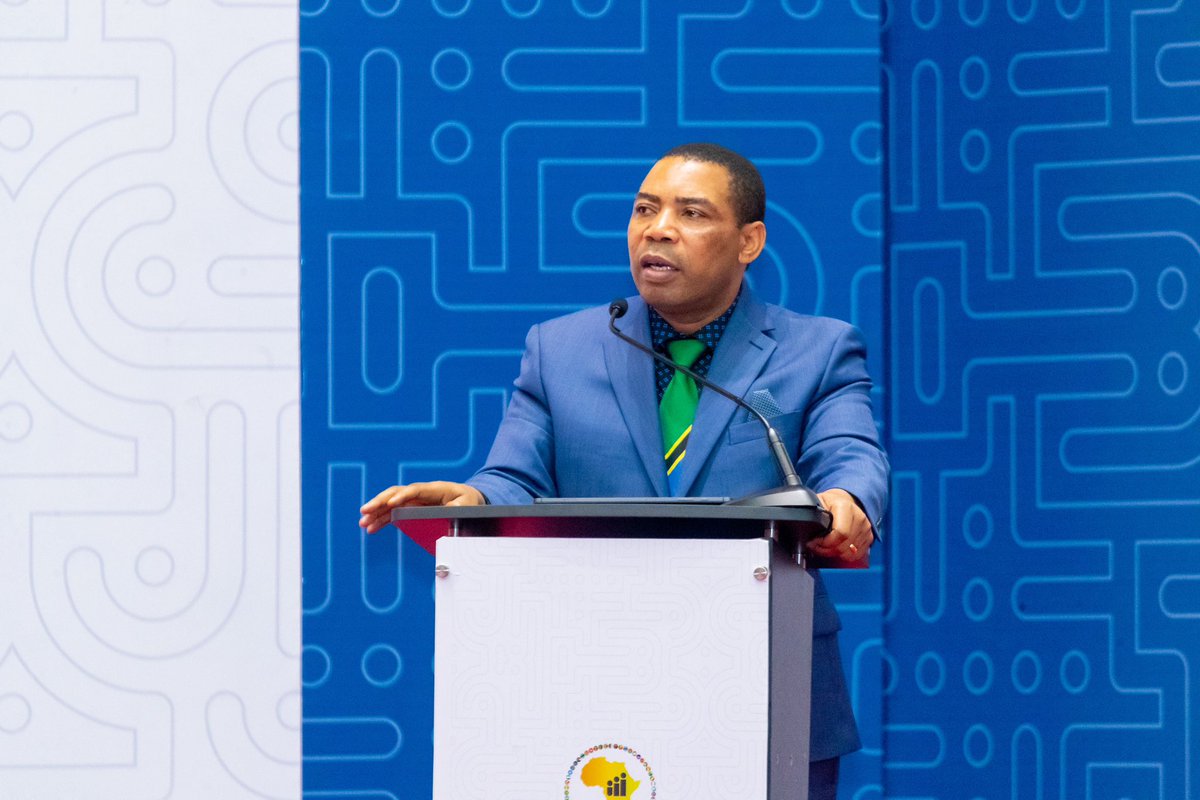 infocusstudiotz's tweet photo. We are privileged to begin our second day in the esteemed company of two influential figures from the United Republic of Tanzania: The Vice President H.E. Dr.
@dr_mpango and the Minister of Finance Hon. Dr.
@mwigulunchemba1
#livestream #livestreamkingstz #infocusstudiotz https://t.co/hKutxDjvm0