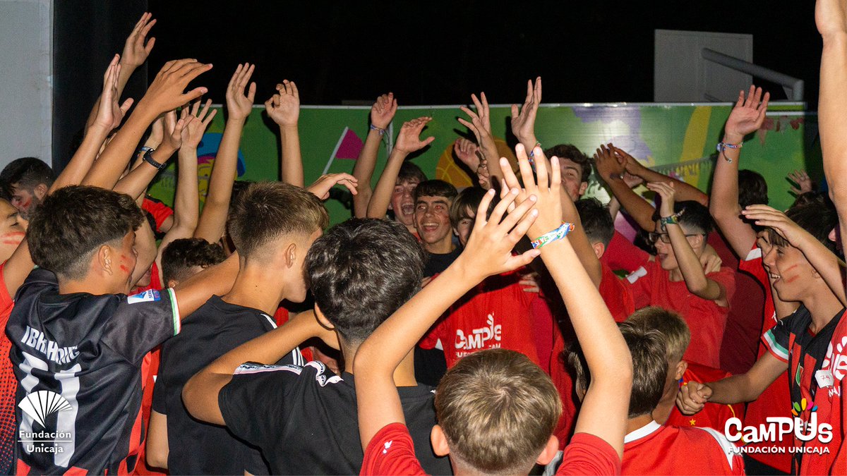 campusronda's tweet photo. Ayer se celebró la primera edición de "La batalla de las casas" como una de las veladas nocturnas en Campus Ronda 2023 de @FundUnicaja. Aquí algunas imágenes👇

@campusunicaja https://t.co/6yCxvXHnj9
