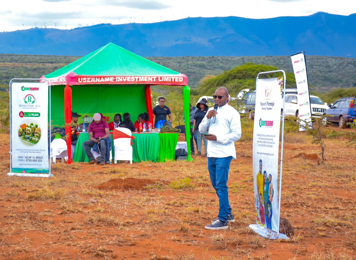 ReubenKimani001's tweet photo. Most of the time you don't need more information, you need more courage.
~ Uknown.

📸  During Nawiri Pamoja Initiative Day for Ngong Sunrise Customers 

@UsernameInvest 
#UsernameDelivers https://t.co/Awir70ICqC