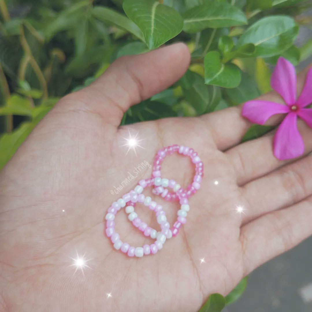 Feel the magic that completes your doll outfit today and to any outfit you'll wear!. 🧚

Launching price 'till July 30
25 for 3💗
10 pesos each💗

Reward yourself with this🫶
#barbie #beadedjewelry #beadwork #bead #beadedearrings #flowerbeads #beads #beadbusiness #barbiestyle