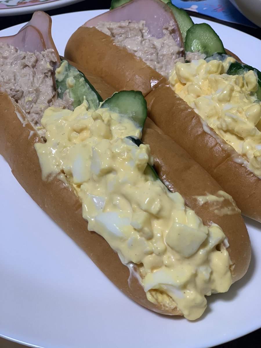 M12065320's tweet photo. めしめし！
自家製サンドイッチ🥪 https://t.co/c5rU21xynl