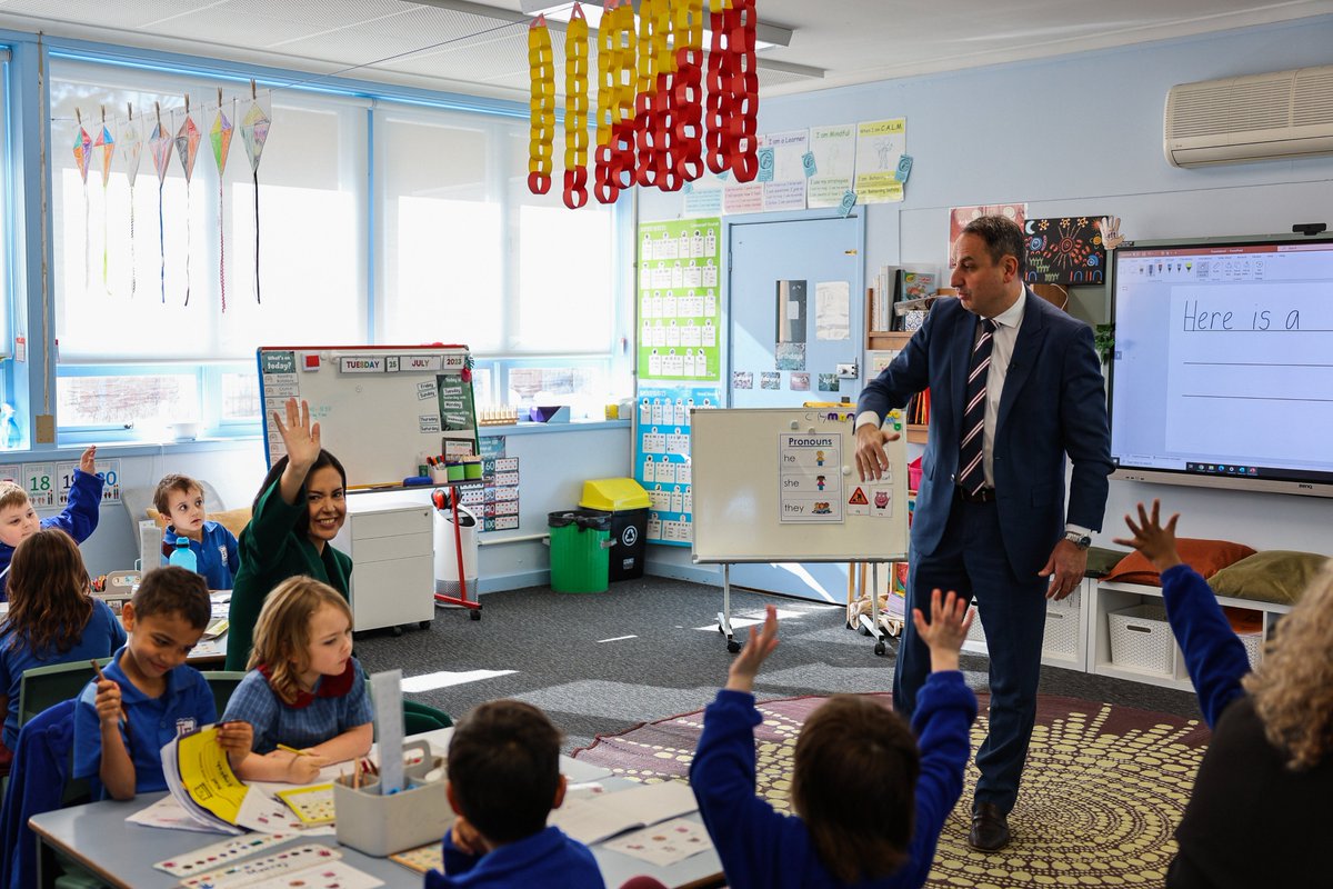 Prue Car MP (@pruecar) on Twitter photo Today <a href="/nsweducation/">NSW Dept of Education</a> launched their School Experience Program! 🧑🏫💼
Senior executive and new central office staff will spend a week at a public school and learn first-hand how they can best support staff and students inside the school gates. Today <a href="/nsweducation/">NSW Dept of Education</a> launched their School Experience Program! 🧑🏫💼
Senior executive and new central office staff will spend a week at a public school and learn first-hand how they can best support staff and students inside the school gates.
