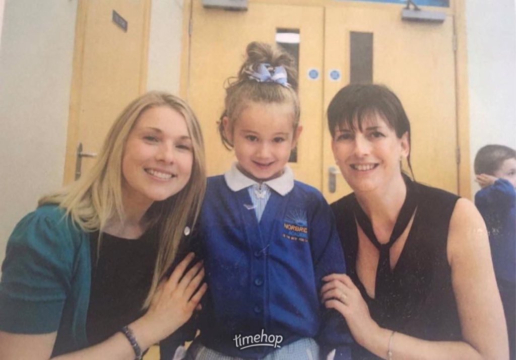 Melissa Parry 🩷 tweet media