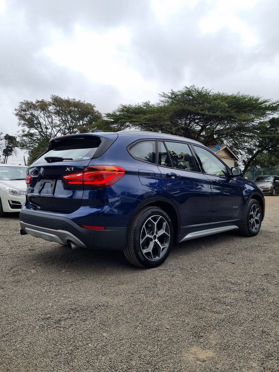 With a turbocharged, 2.0-liter inline four-cylinder engine rated at 228 horsepower and 258 pound-feet of torque. An eight-speed automatic transmission includes hill descent control. The BMW X1 X Drive is certainly an ideal hot hatch/ compact SUV