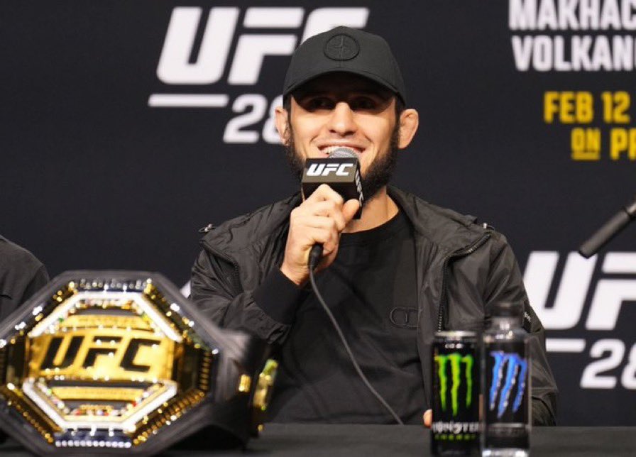 mma_freaks's tweet photo. The amazing character of Islam Makhachev:

(THREAD) https://t.co/6bPOGozVlB