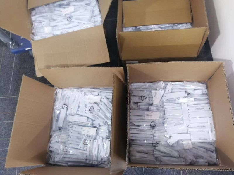 Cirfid7's tweet image. Hard RFID Tags UHF

*IP68 waterproof 
*Anti-metal
*Printing of logo and QR Code Available
*Reading Range 8-10m on metal

Suitable for:
Waste Bin Management, Oil &amp;amp; Gas&amp;amp; Mining, Tools Tracking, Container tracking, etc.

#UHFrfid #mining #smartcities #security #rfidLong_range #Asset