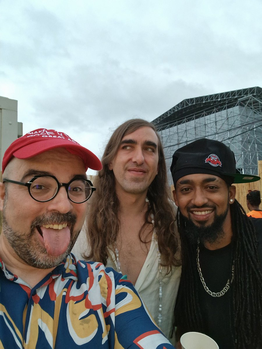 maadraassoo's tweet photo. Great Memories of @FIBerfib Benicàssim Festival 2023, Dj @Maadraassoo with @gilbertvierich + @csproductions29 of @crystalfighters and Maria @elyellamusic ! #VivaFIB #FIB2023 #FIB23 #ILoveBenicàssim #FIIBAASSOO #gilbertvierich #csproductions29 #crystalfighters #elyellamusic https://t.co/ct4BbXFXfb