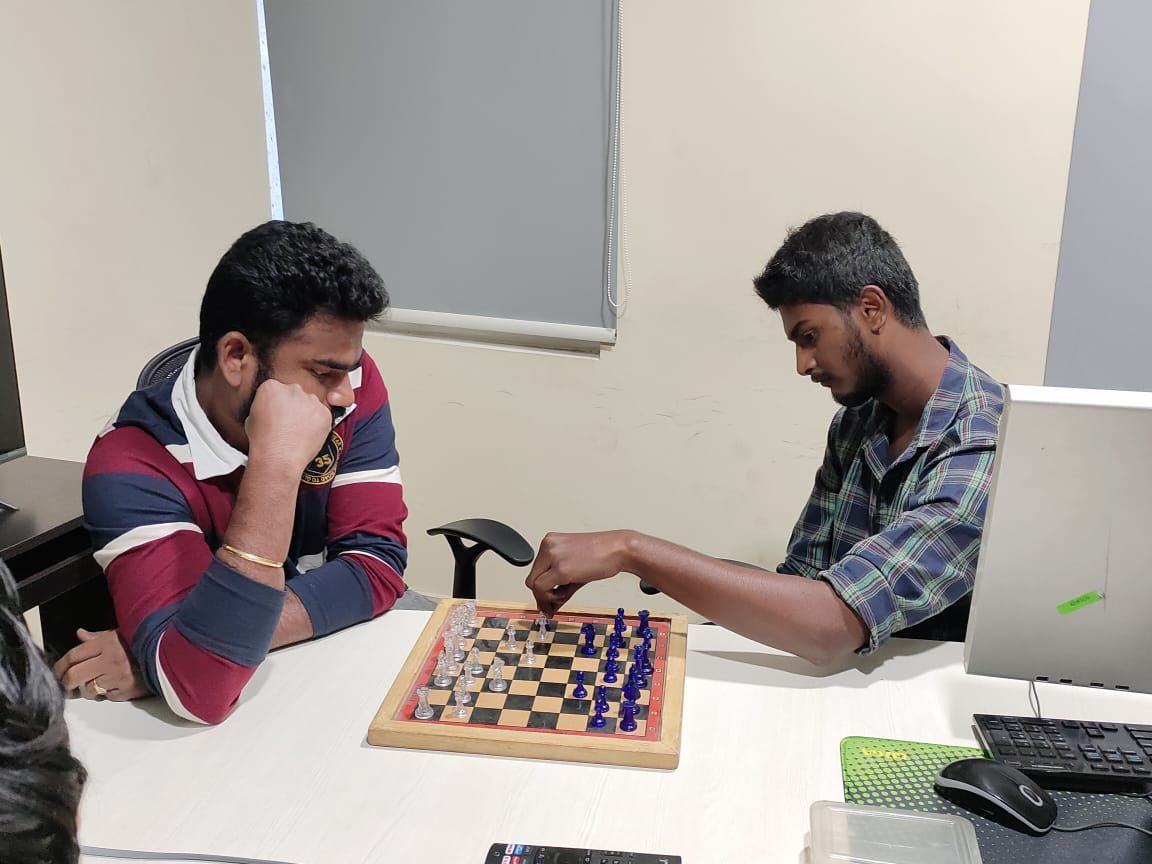 JustvfxS's tweet photo. "Strategic moves, contagious laughter, and friendly rivalries define our International Chess Day celebration at the office! ♟️😄 A day filled with intellectual challenges and unforgettable moments! #MindfulMoves #InternationalChessDay #OfficeCelebration #CheckmateSmile https://t.co/iniNQ6ICbD