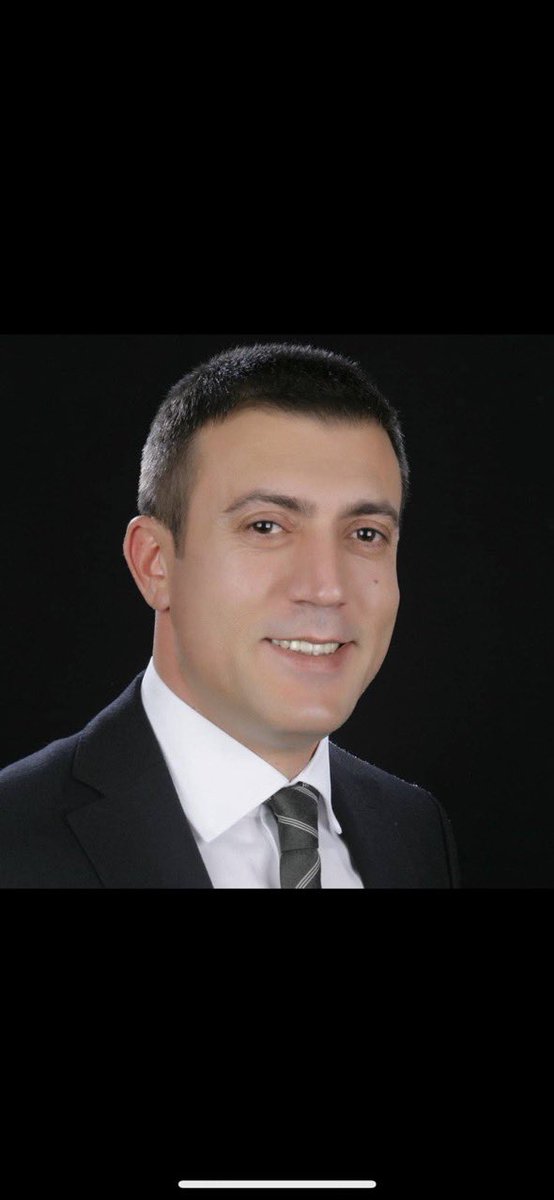 skaygusuz's tweet photo. Hınıs Belediye Başkanımız Erdoğan EREN Hak’kın Rahmetine kavuşmuştur. Kendisine  Allah’tan rahmet yakınlarına ve Hınıs halkına  başsağlığı ve sabırlar diliyorum. 
Mekanı cennet, makamı âli olsun. https://t.co/bb7nfeaDmk