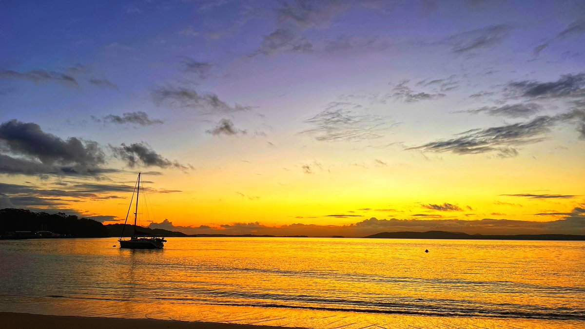 CathyStapleton's tweet photo. Nelson Bay 🌅 https://t.co/v9Ay4iz6gX