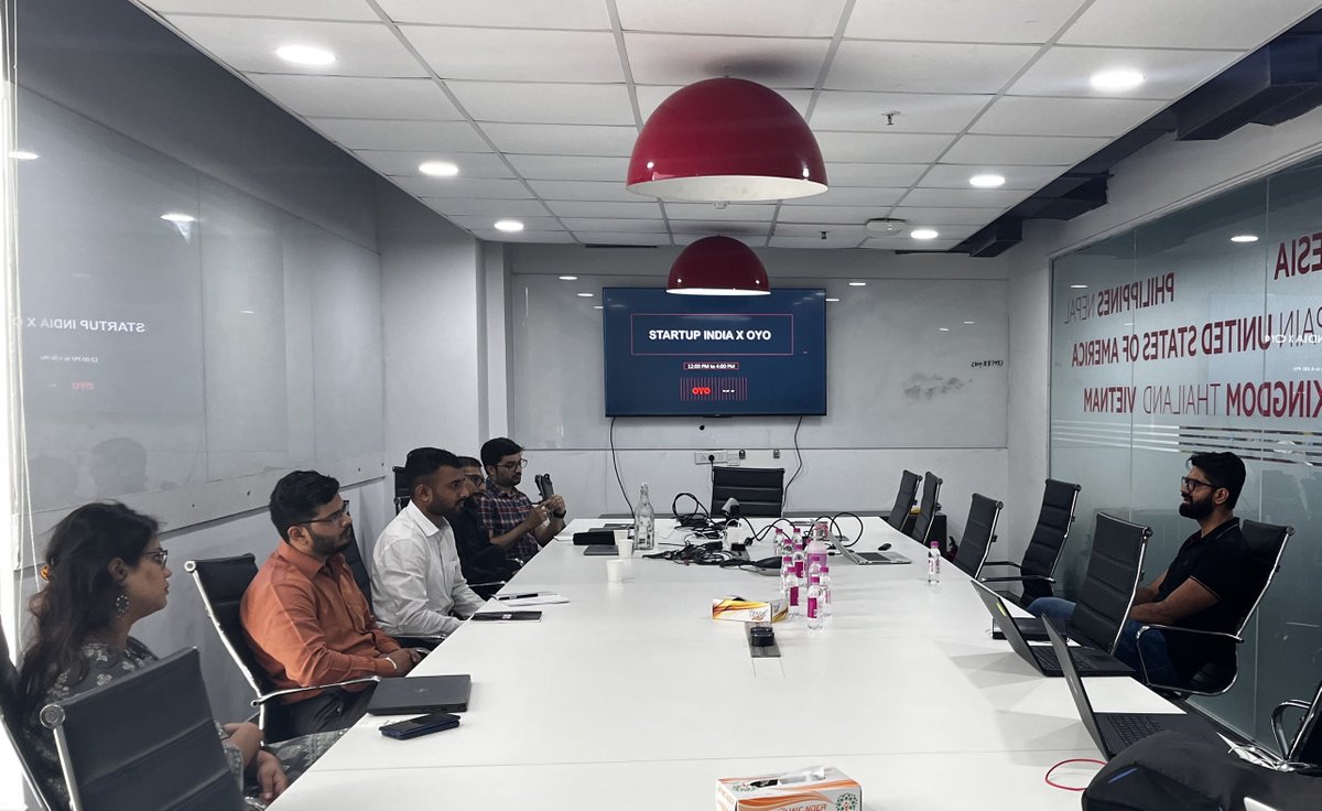 anujtejpal's tweet photo. Entrepreneurship is as much about building durable companies as it is about helping the next generation of businesses find their feet. Even the smallest acts of support and encouragement can have a significant impact on a young entrepreneur's journey. (1/4) https://t.co/DPkasl4Qg5