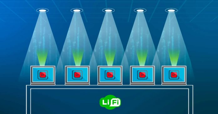 sabroid's tweet photo. 1/12 10 Advantages of Li-Fi Over Wi-Fi

Li-Fi, the new wireless technology that uses modulated LED light to transmit data, has some key advantages over Wi-Fi. Here are 10 ways Li-Fi outperforms traditional Wi-Fi: https://t.co/dedBO0nBxu