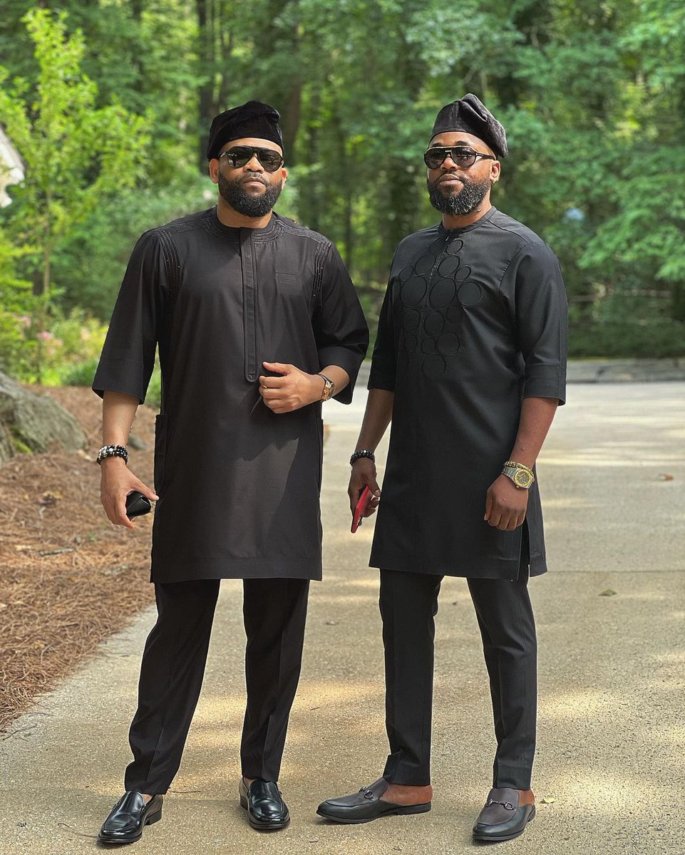Premiumfabrics1's tweet photo. @ruffydfire Pure Italian material for ur asoebi 
Different colors and designs
https://t.co/6QL9AlKCKK https://t.co/naJWMGCIBB