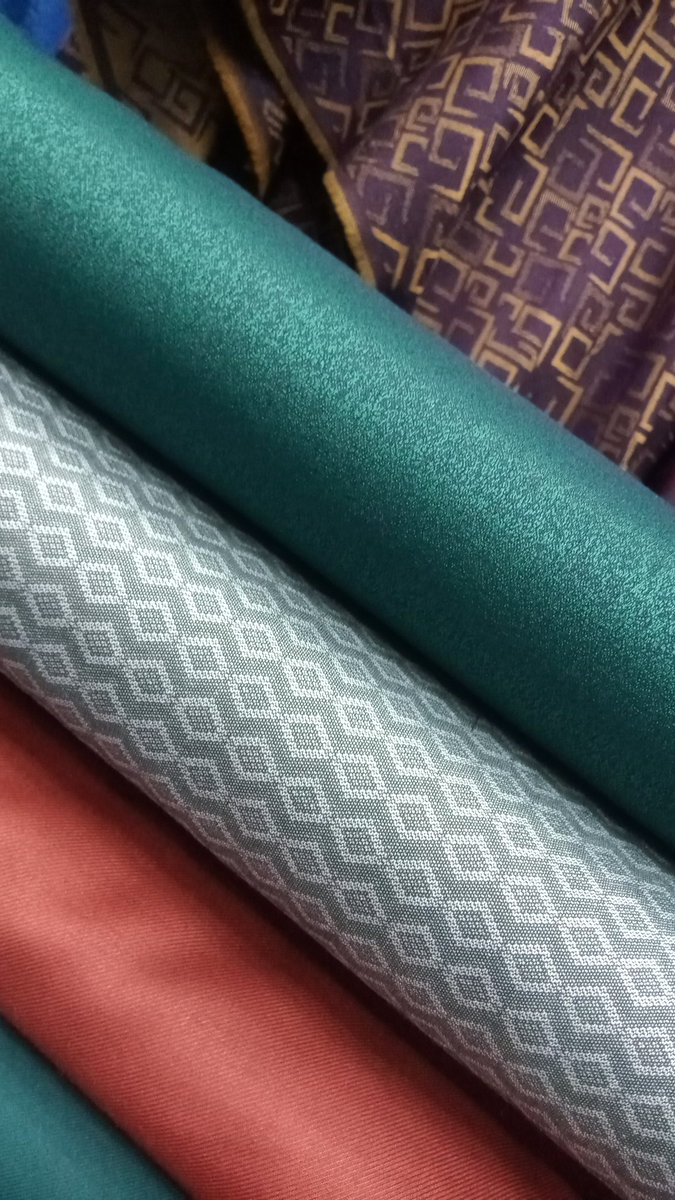 Premiumfabrics1's tweet photo. @ruffydfire Pure Italian material for ur asoebi 
Different colors and designs
https://t.co/6QL9AlKCKK https://t.co/naJWMGCIBB