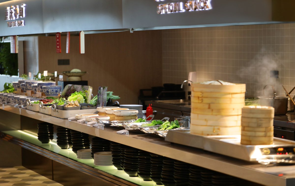 CenturyCruises's tweet photo. Q3 What collection of small dishes, often including dumplings, is served for snack or lunch in China? #CTTOT
Today’s Topic: Chinese Food  👈 👈 👈 
Check all the questions here: https://t.co/tUSH0LleXL ✅✅✅
#china #travel #cruise #yangtze #river #luxury #centurycruises #food https://t.co/KUic5pV16E
