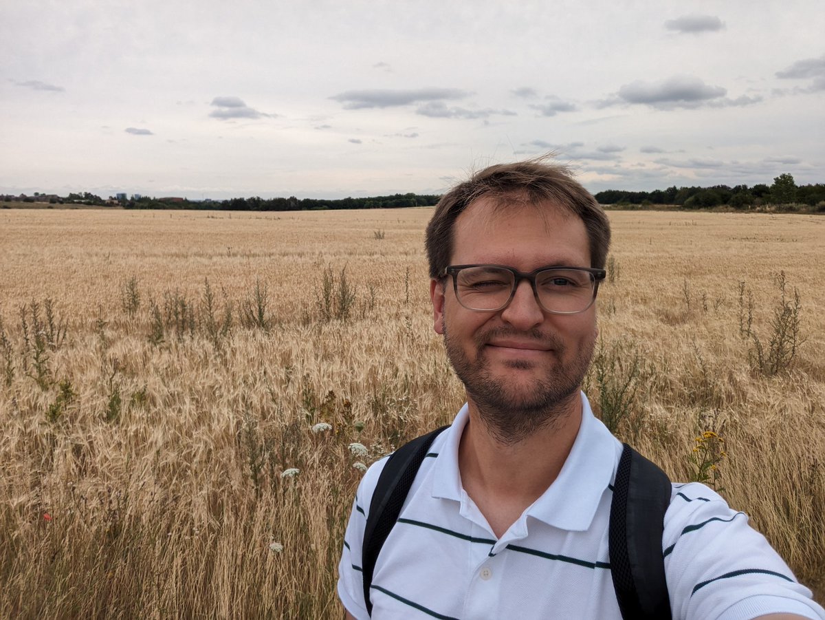 davidantos.cz tweet media