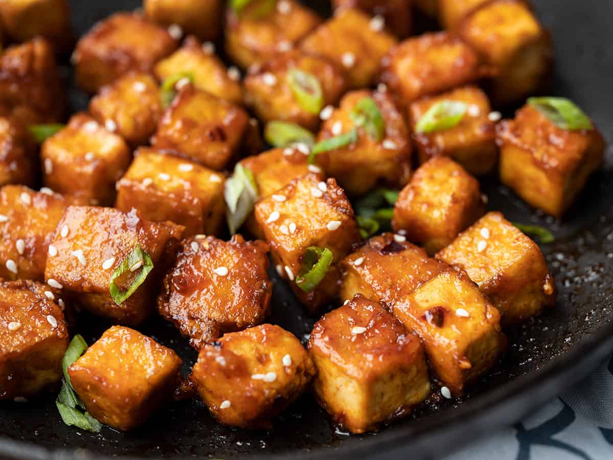 CenturyCruises's tweet photo. Q5 What kind of bean is used to make tofu? #CTTOT
Today’s Topic: Chinese Food      
Check all the questions here: https://t.co/tUSH0LleXL ✅✅✅

#china #travel #cruise #yangtze #river #food @simontourcom @iChongqing_CIMC @cntolondon @cmvanhorne @GDTraveltips @BeijingDiscover https://t.co/bmI7cNLSC2