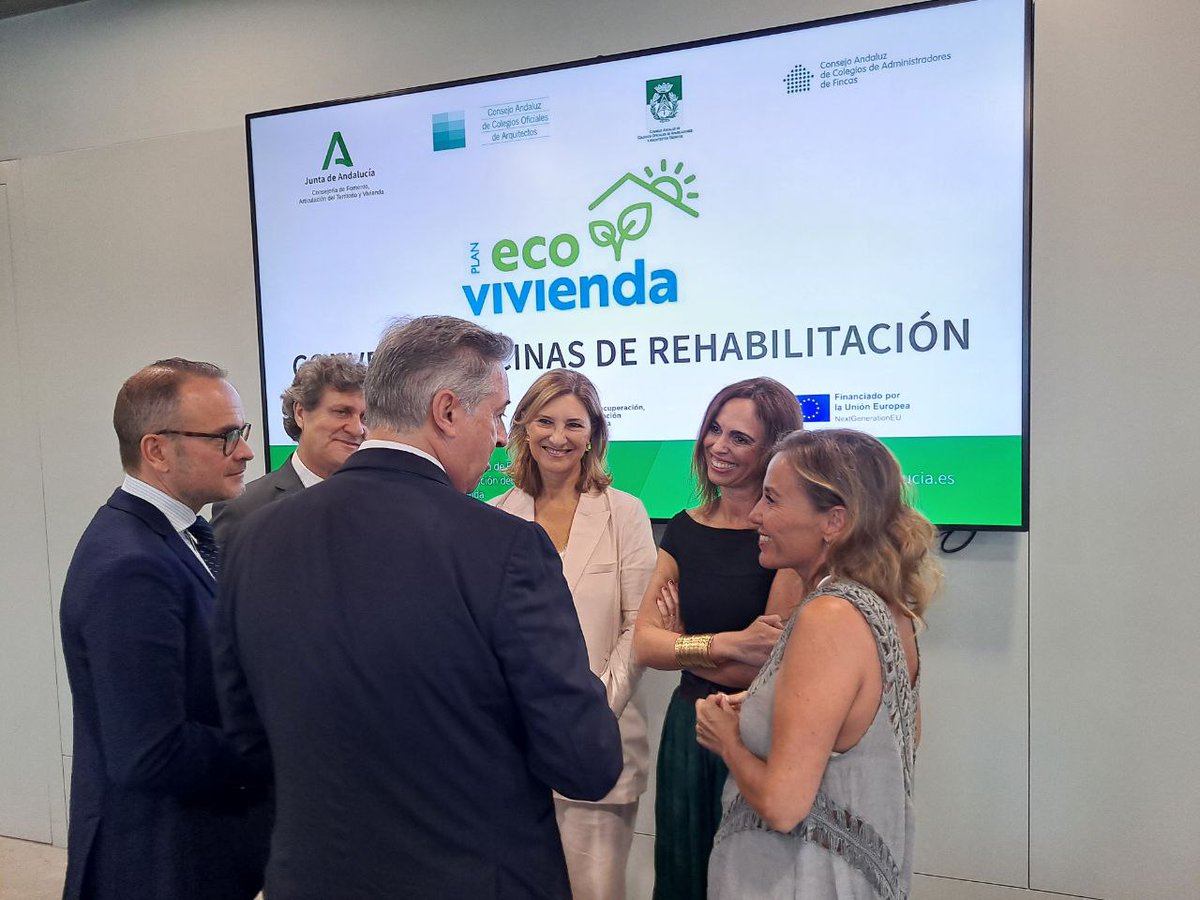 CACOArquitectos's tweet photo. 📣 ¡Hoy es un día muy importante!

✍️ @CACOArquitectos, junto con @AparejadoresAnd y @ConsejoAndAAFF, firmamos con la consejera @FomentoAND, @Rocio_DiazJ el convenio de #colaboracion para impulsar la tramitación de las ayudas a la #rehabilitación de viviendas #PlanEcoVivienda 🏠 https://t.co/mlAAbXOc0M