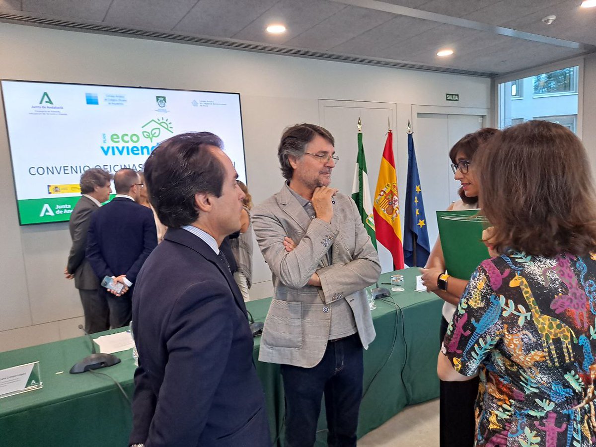 📣 ¡Hoy es un día muy importante!

✍️ <a href="/CACOArquitectos/">CACOA</a>, junto con <a href="/AparejadoresAnd/">Consejo Andaluz de la Arquitectura Técnica</a> y <a href="/ConsejoAndAAFF/">Consejo Andaluz AAFF</a>, firmamos con la consejera <a href="/FomentoAND/">Consejería de Fomento de la Junta de Andalucía</a>, <a href="/Rocio_DiazJ/">Rocío Díaz Jiménez</a> el convenio de #colaboracion para impulsar la tramitación de las ayudas a la #rehabilitación de viviendas #PlanEcoVivienda 🏠