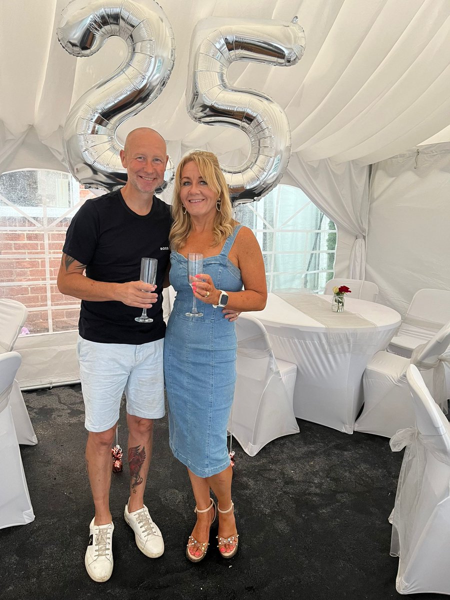 Lisa Baggaley 💙 tweet media