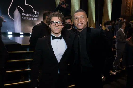 Dark_Dev0's tweet photo. @TheSpursWatch @marca @theMadridZone It's good for Tom Holland ! https://t.co/LFO2gk0zz8