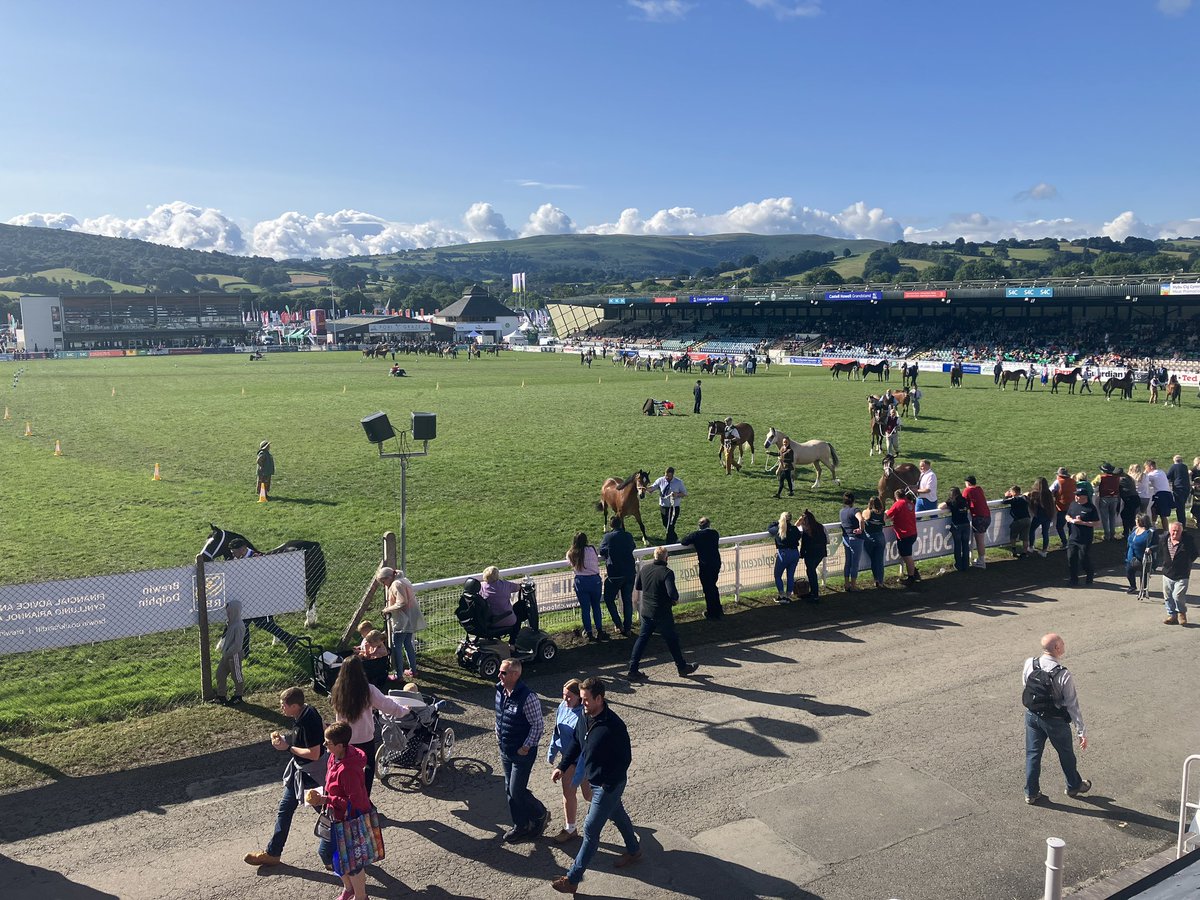 Glorious day at the #RoyalWelshShow 
Very much looking forward to the day!
If you are here, do join us for the <a href="/BBCFarmingToday/">Farming Today</a> debate at 3pm on the stage at the Food village.
We ll be talking about the future of farming and how land should be used in Wales.