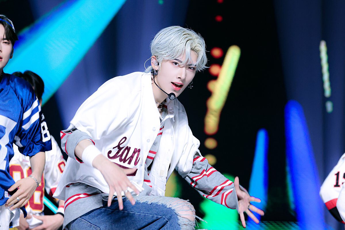 RICKYGLOBAL_'s tweet photo. [📸] 230725— Show Champion New Kidz on the Block On Site Photos (1/2)

🔗 https://t.co/FZfEuyAewy

#RICKY #리키 #沈泉锐 #リッキー
#ZEROBASEONE #제로베이스원 https://t.co/L8vvWnpSyH