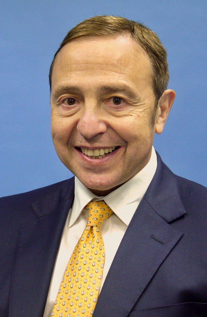 nhsUHLG's tweet photo. Congratulations to Professor Stephen Kaye, Consultant Ophthalmologist at St Paul’s Eye Unit, who has been appointed as National Clinical Lead for Corneal Transplantation Services for @NHSEngland.👁

Another success story for #TeamLUHFT! @StPaulsNews 👏 https://t.co/SYW1ZxHFj4