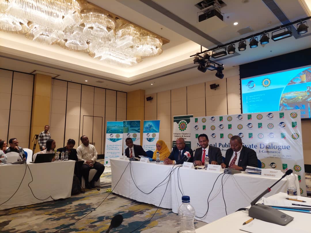 officialPACCI's tweet photo. H.E. Ato. Teshale Belihu, State Minister MOTRI
H.E. Dr.Sofia Kassa, State Minister, Ministry of Agriculture
Eng. Melaku Ezezew, President, Ethiopia Chamber of Commerce and Sectorial Association
#agri #ethiopia #ECSSA #chamber #Minister #MOTRI #PACCI https://t.co/SeLiD1bR9Y