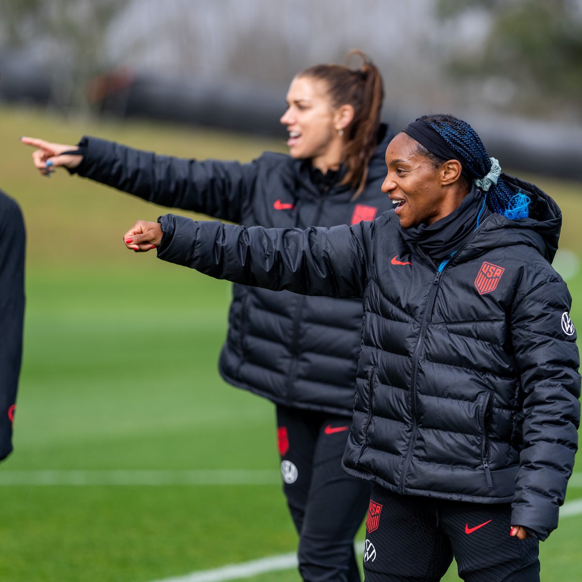 USWNT's tweet image. Wrong answers only...

What are Alex and Dunny laughing at? 🤣