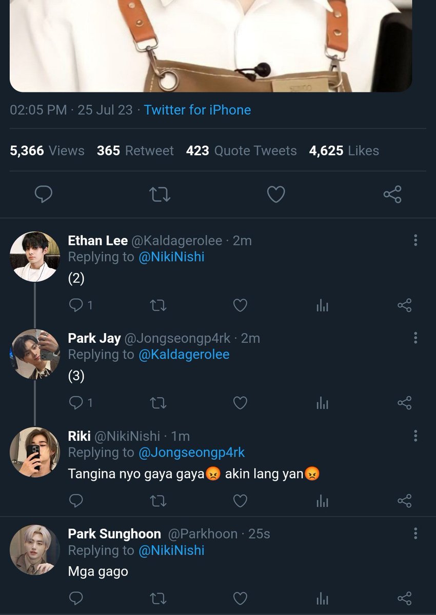 CrystalJoy67834's tweet photo. I'm 'He' not 'She' 
— a #sunsun au

Kim Sunoo, Who needs money for his Tuition fee, Had no choice but to pretend to be a woman in order to be accepted at the coffee shop where he applied. https://t.co/j1iu0ml5s3