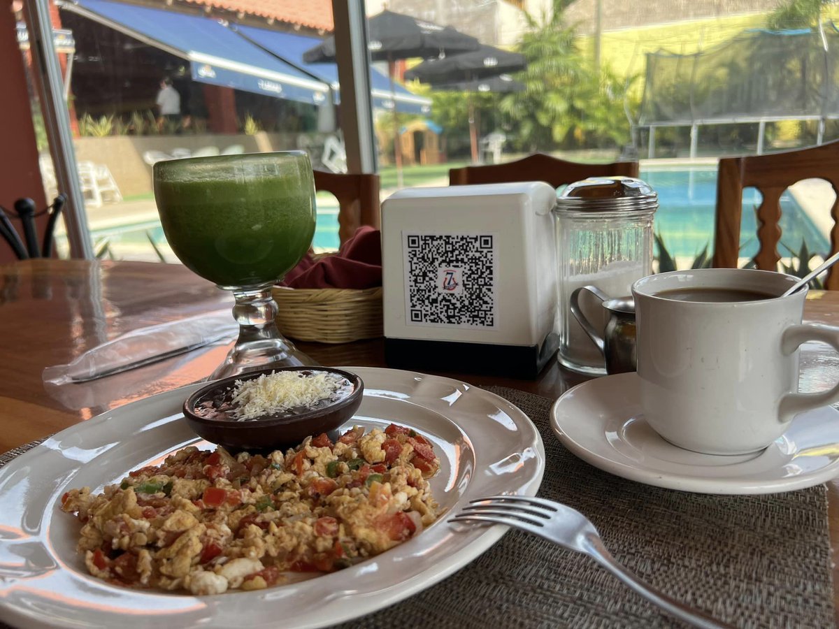 Y para empezar con el pie derecho este martes, les recomendamos comer en Restaurante 7 Leguas.

 Aquí disfrutarán de platillos caseros, deliciosos y con el auténtico sabor de la Costa Grande.

📍Blvd. de las Naciones, 2419. Col La Poza.