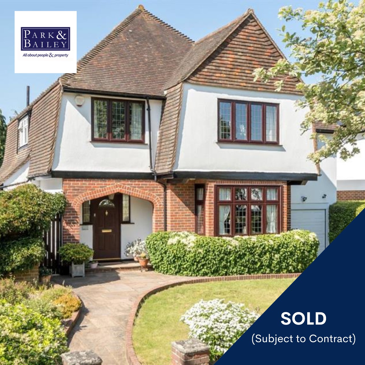 parkandbailey's tweet image. 𝑃𝑅𝑂𝑃𝐸𝑅𝑇𝑌 𝑆𝑂𝐿𝐷 (𝑆𝑇𝐶.) This five-bed family home in #Coulsdon, #CR5.

Looking to #sellyourhome? Our expert team will be happy to guide you through the process. 

Request a market appraisal... fal.cn/3Aad2

#SellingProperty #PropertyValue #PropertyExperts