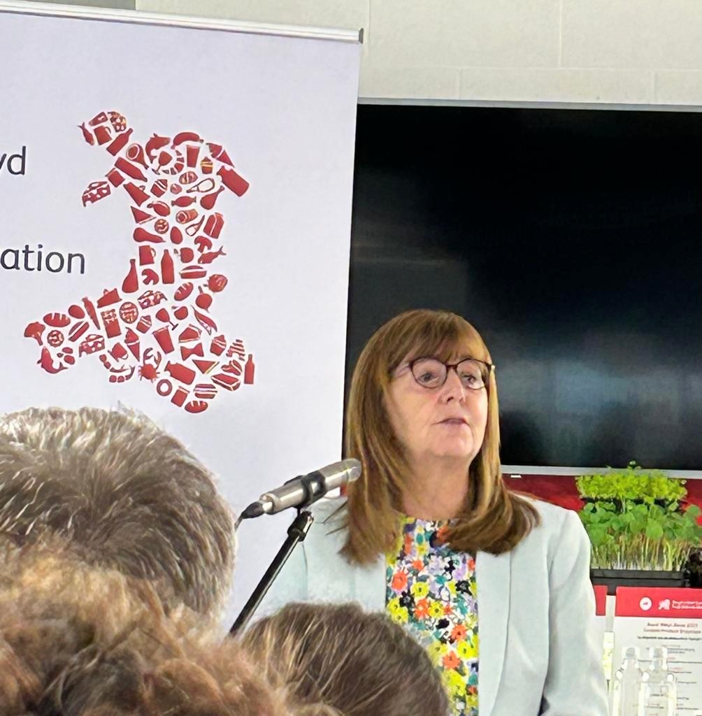 Levercliff tweet media