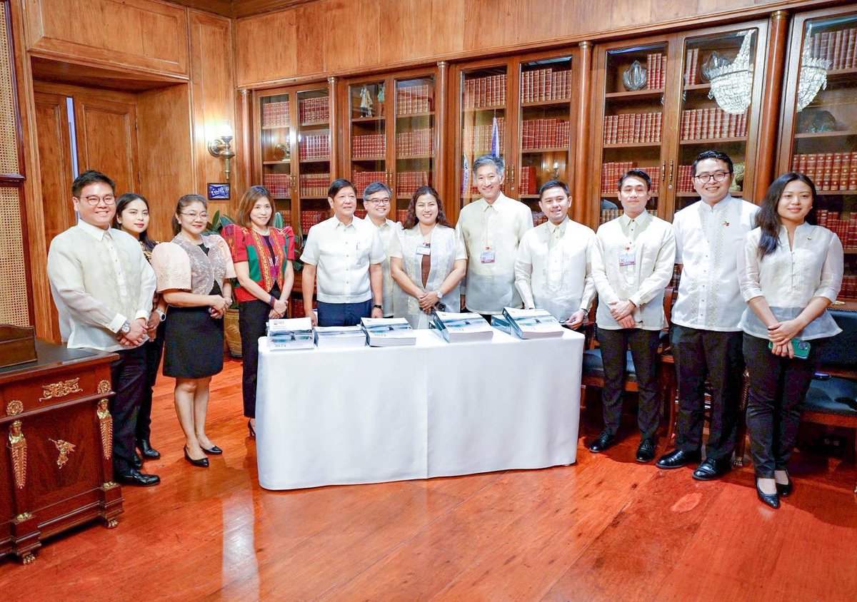 bongbongmarcos tweet picture