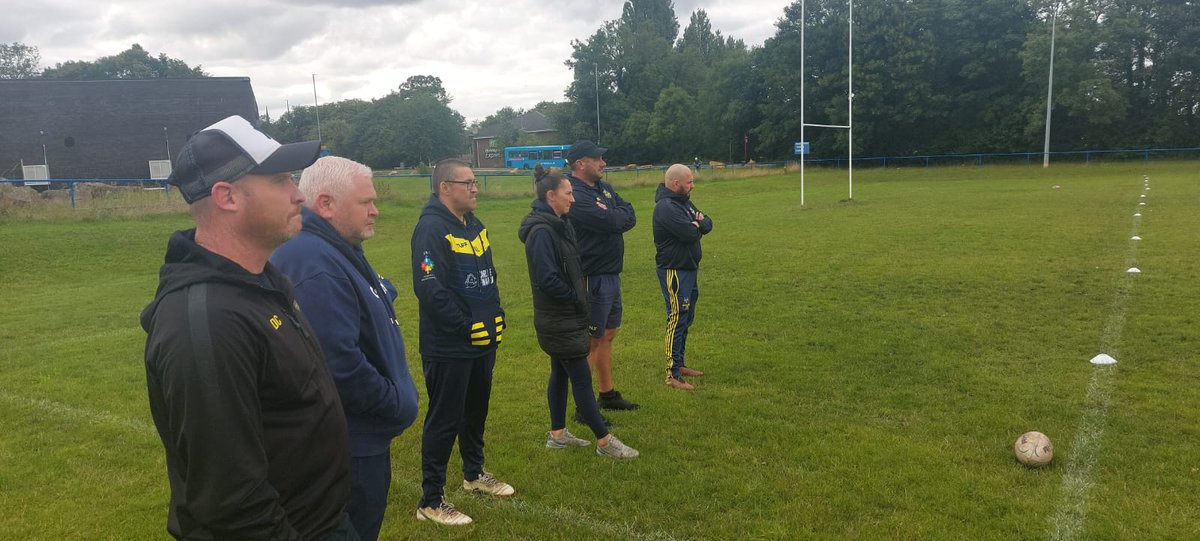 A massive thank you to the girls from <a href="/RaidersOulton/">Oulton Raiders ARLFC</a> for helping out at last night’s coach CPD session!🙏

An insightful evening for all, with key discussions on the importance of tackle technique, and a focus on the “learn the skill, then apply” approach🏉

Well done all👏