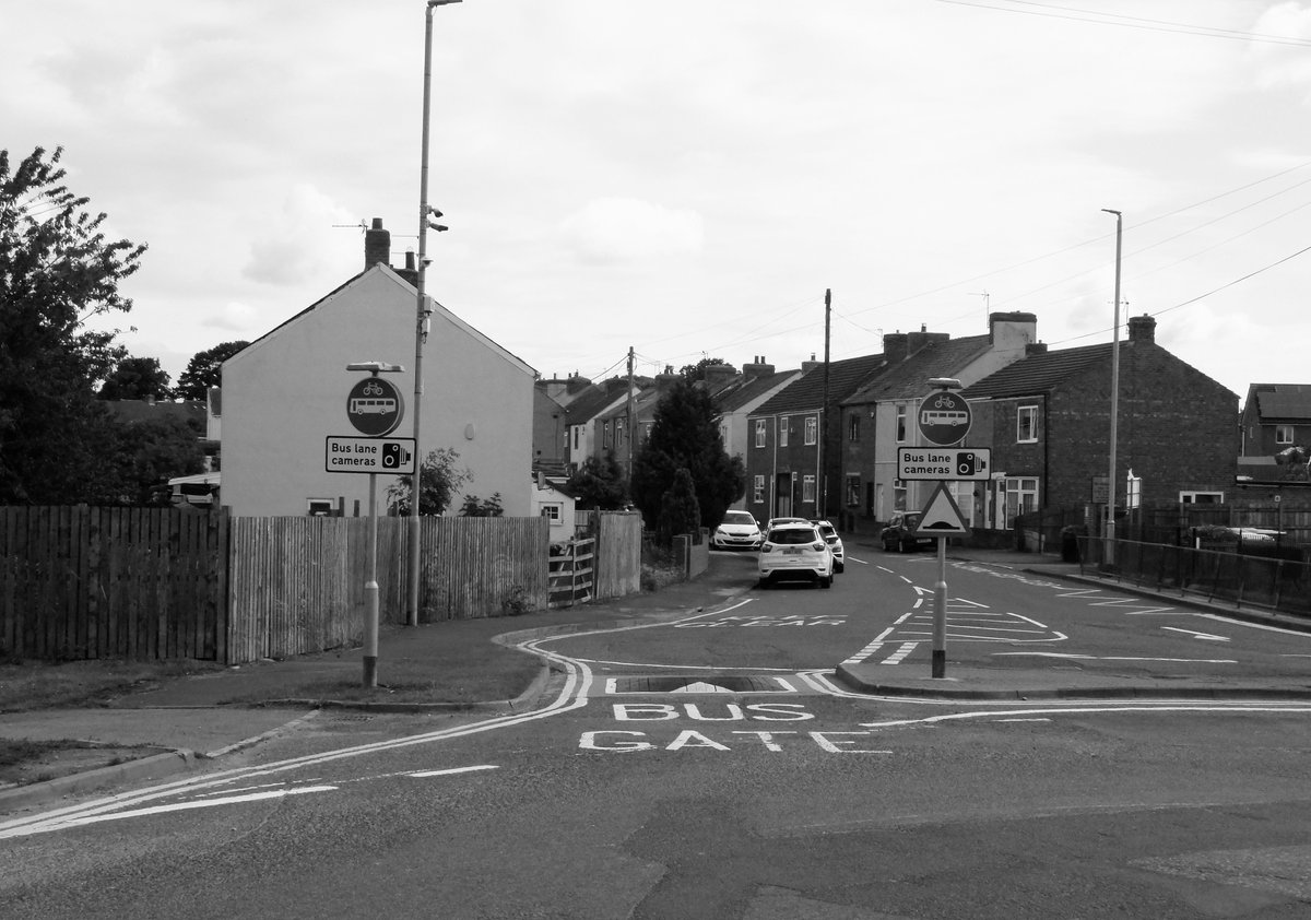 CoxhoeHistory's tweet photo. @TheStoryDurham For comparison a modern day image from roughly the same spot. #DurhamDigitalDetectives https://t.co/SJoIQ3u8aK