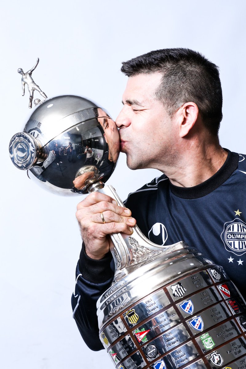 ¡ La tristeza es pasajera, la gloria del Olimpia es eterna !
Felicidades <a href="/elClubOlimpia/">Club Olimpia</a> 
        121 años de Gloria
                  🏆🏆🏆