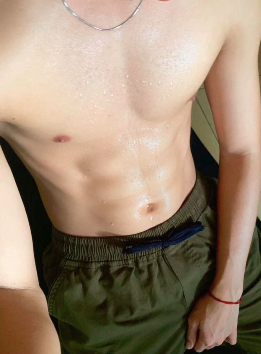 Happy Melom tweet media