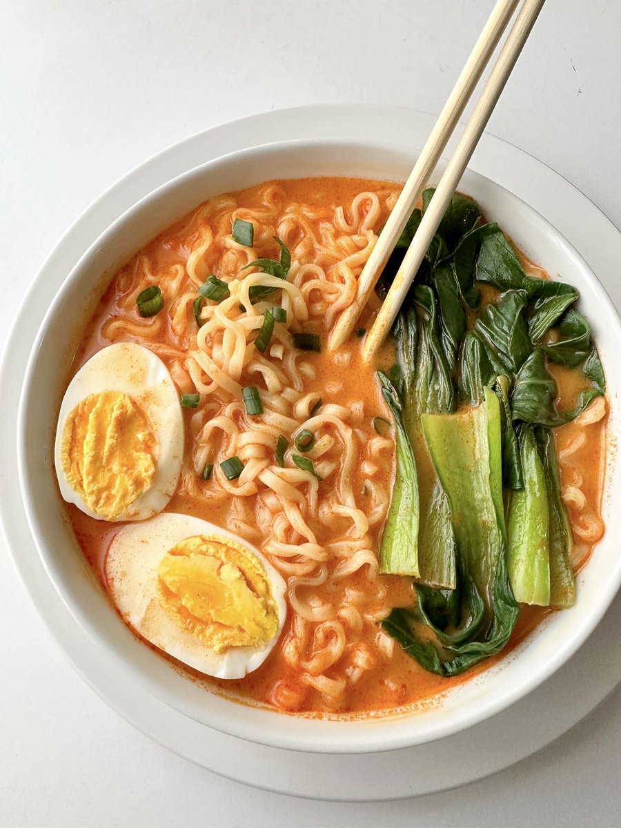 _theeats's tweet photo. RAMEN 🍜 
Cheesy &amp; spicy, what a beautiful combination. 
Thoroughly enjoyed creating &amp; of course eating this 🤤 
A delicious Japanese bowl 😍😋🫠 https://t.co/qseskistnS