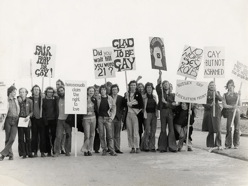 📻🏳️‍🌈 Tuesday Live at 5 on @radioreverb Queer historian @alfinbrighton talks about the Sussex Gay Liberation Front who started the very first Brighton Pride in the 1970s, and looks ahead to a photo exhibition at @BHLibraries Repeats Tues 10pm/ weds 9am
